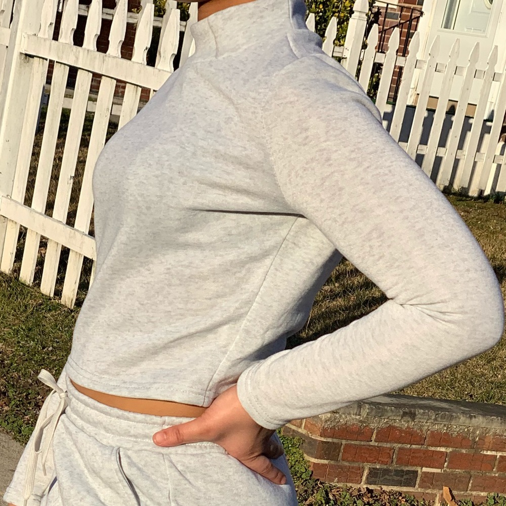 Long sleeve Turtleneck Croptop